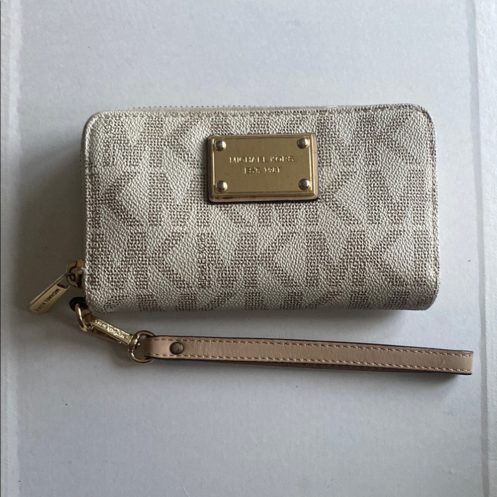 Michael Kors Cream Clutch Wristlet with Gold Name Plate